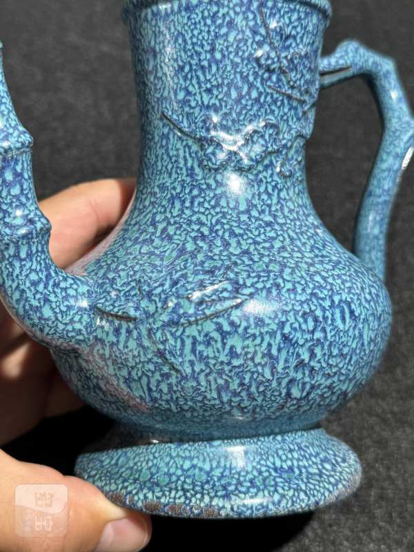 清乾隆 宜兴窑炉钧釉捏塑岁寒三友壶 - 图8
